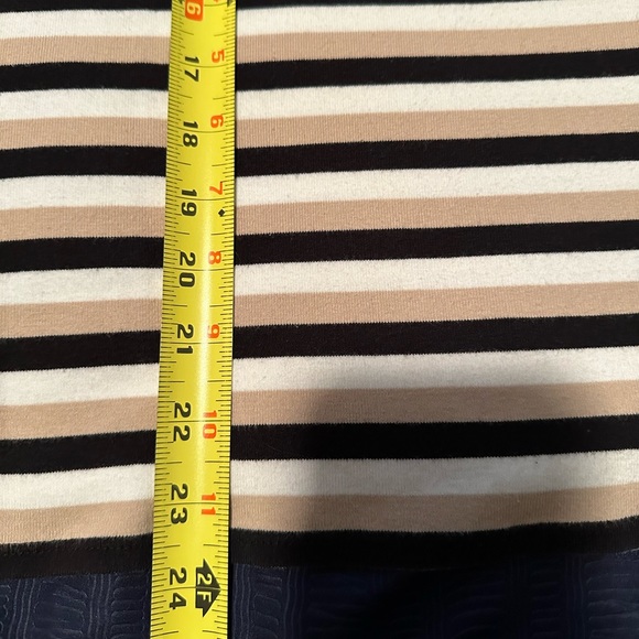 White Stag XL (16/18) white, tan, and black striped 3/4 sleeve top - Picture 5 of 8